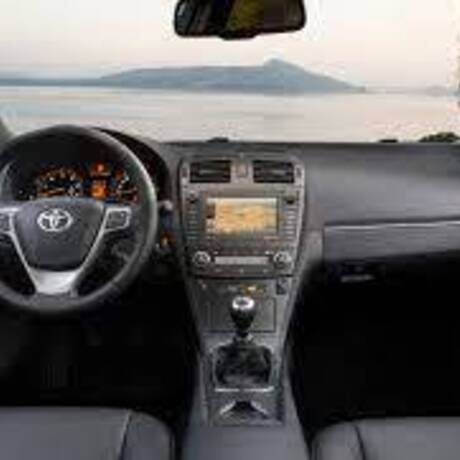 Toyota-Avensis